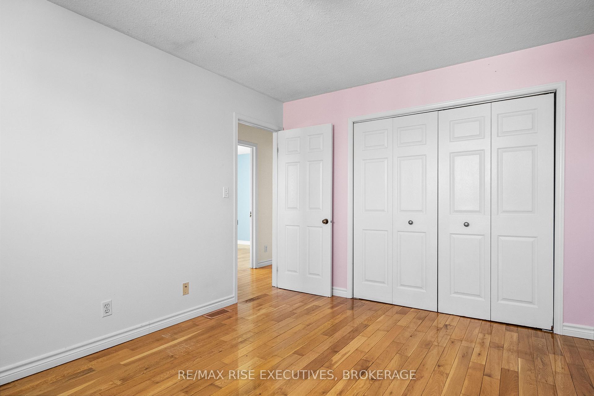Photo 24 of 115 University Avenue, Belleville, Belleville Ward — HOMEH