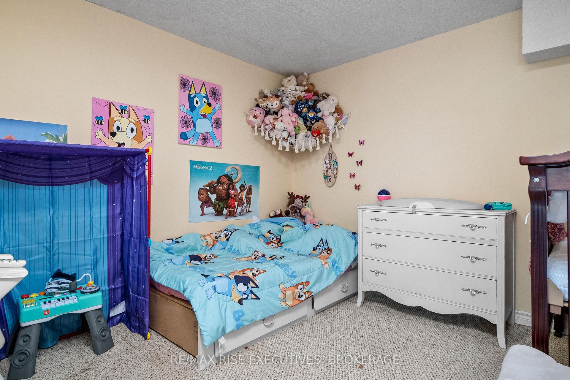 Photo 33 of 115 University Avenue, Belleville, Belleville Ward — HOMEH