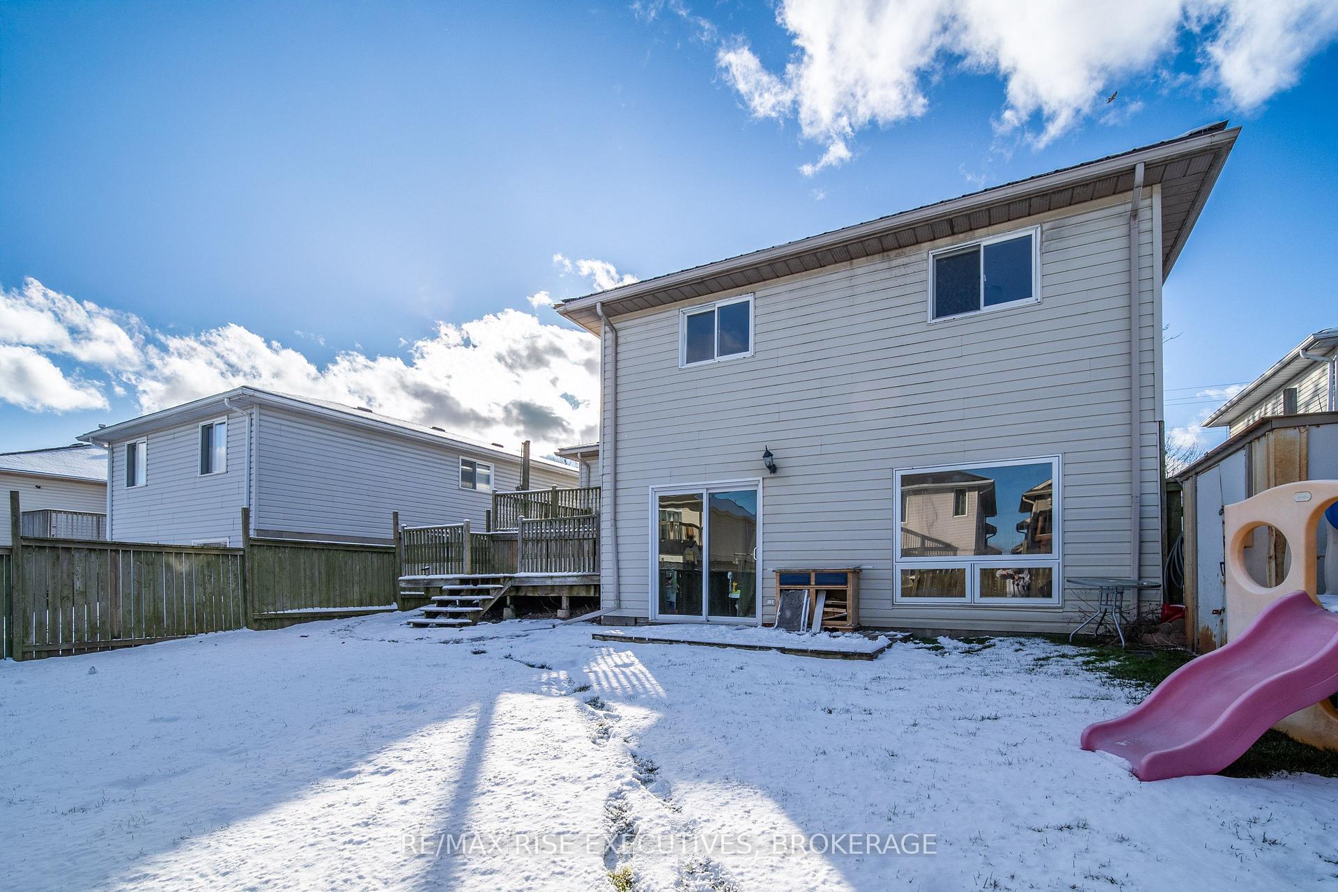 Photo 43 of 115 University Avenue, Belleville, Belleville Ward — HOMEH