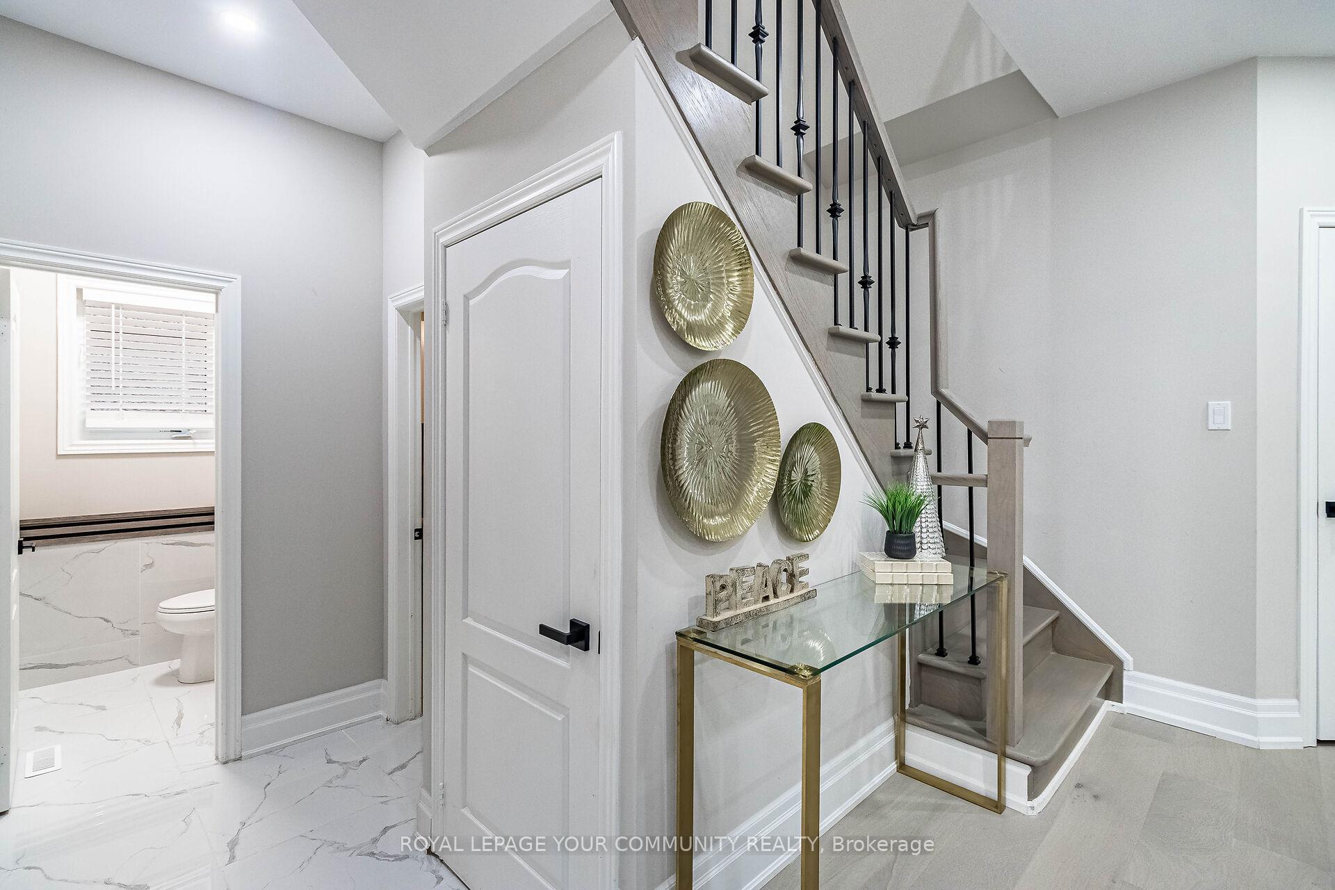 Photo 7 of 63 Regency View Heights, Vaughan, Maple — HOMEH