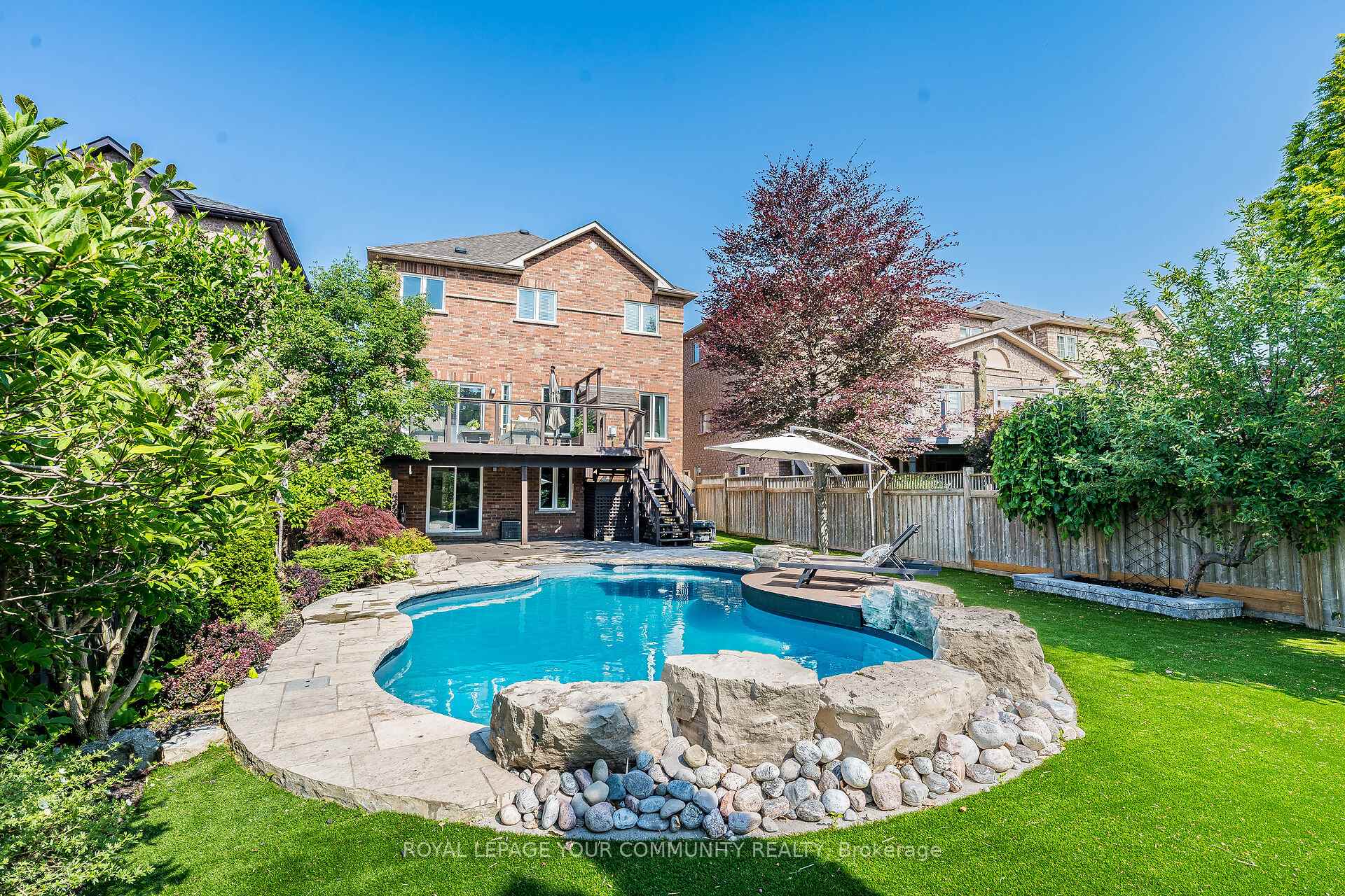 Photo 11 of 63 Regency View Heights, Vaughan, Maple — HOMEH