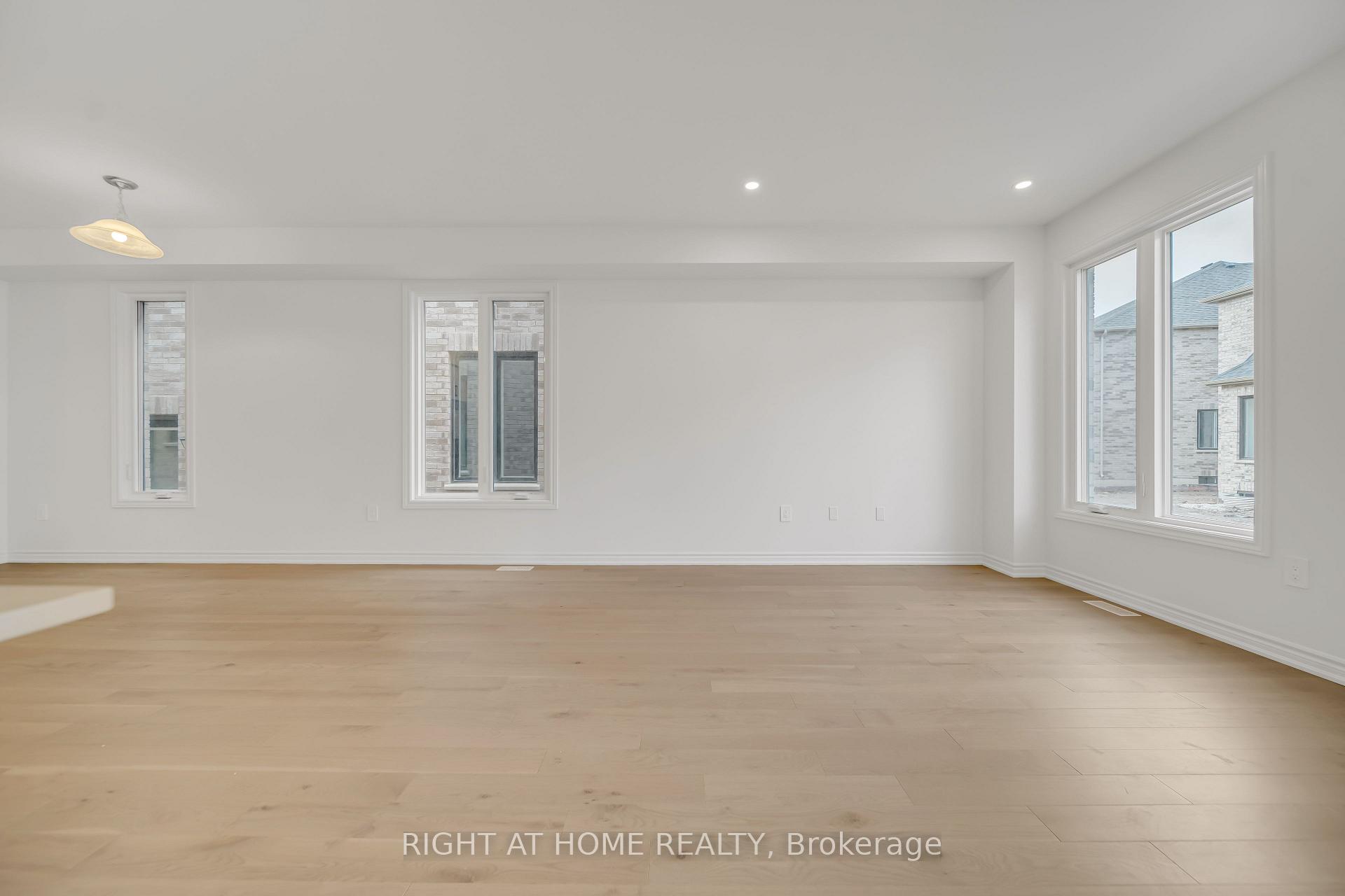Photo 3 of 1450 Savoline Boulevard, Milton, Rural Milton — HOMEH