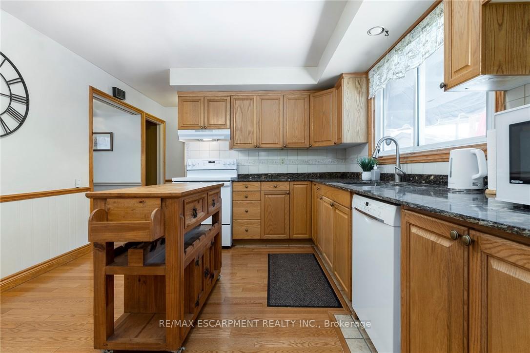 Photo 13 of 35 Palmerston Place, Hamilton, Vincent — HOMEH