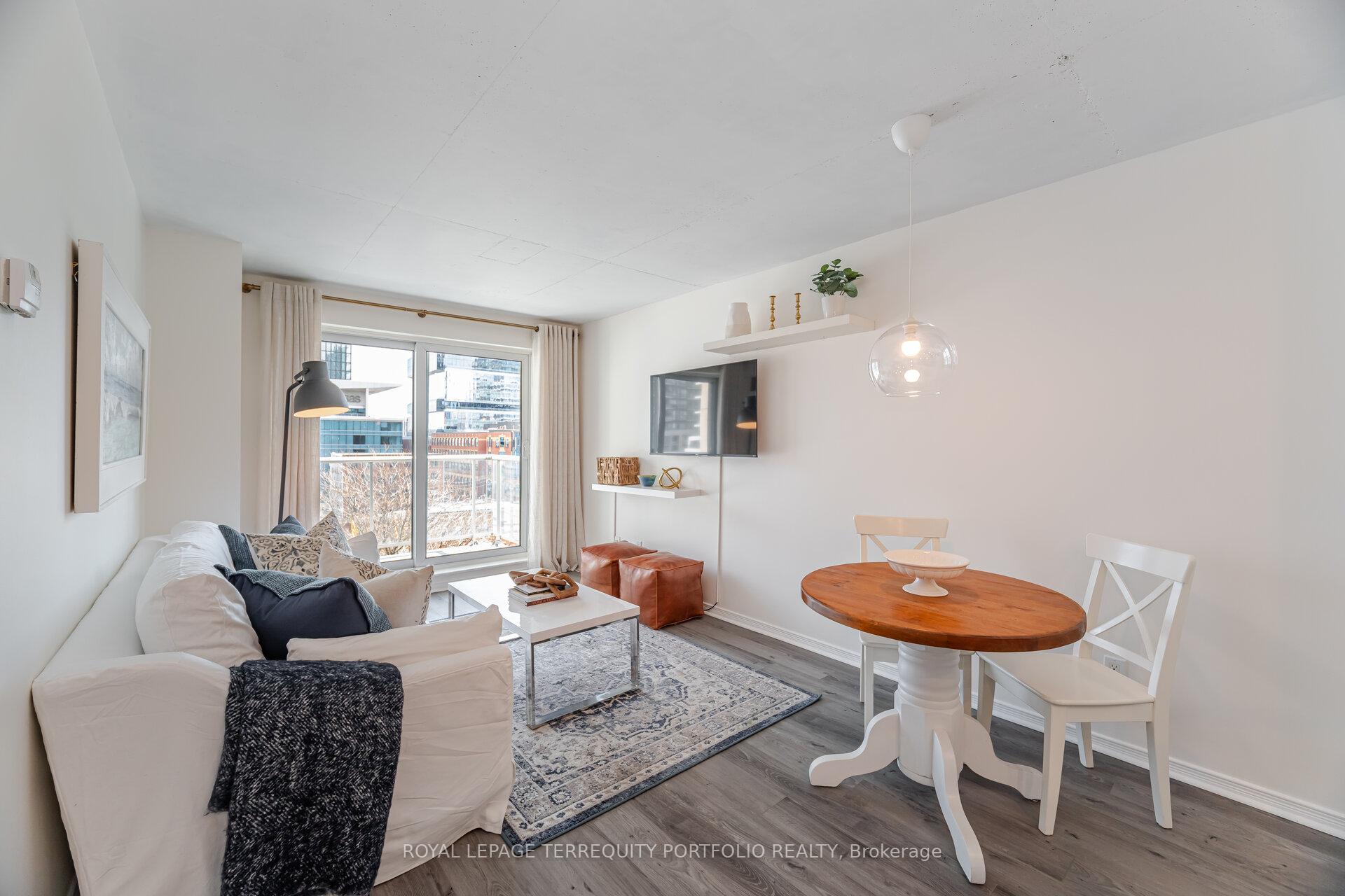 Photo 13 of Unit 923, 230 King Street E, Toronto, Moss Park — HOMEH