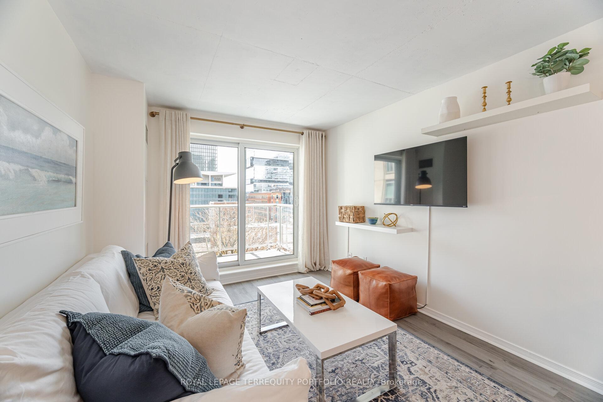 Photo 11 of Unit 923, 230 King Street E, Toronto, Moss Park — HOMEH