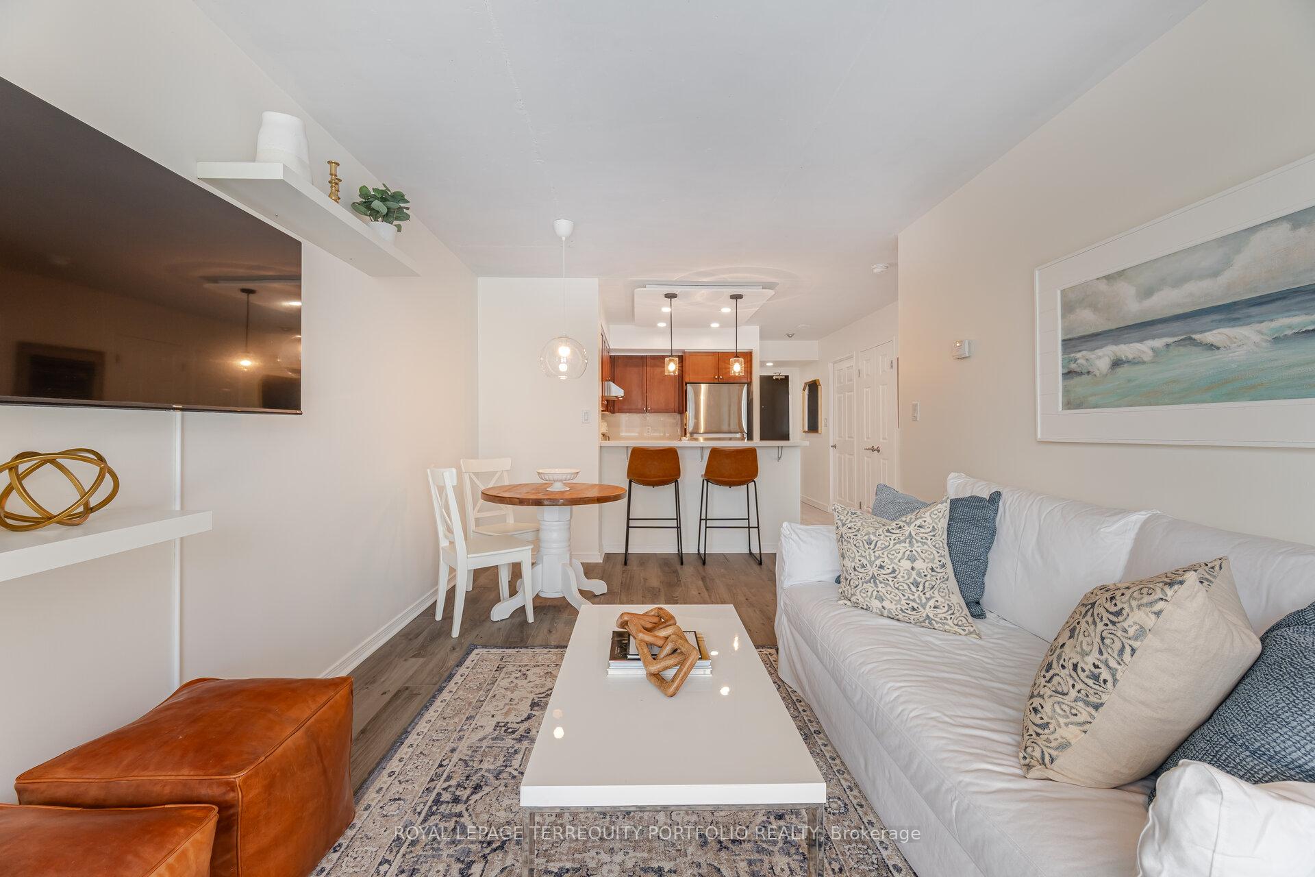 Photo 21 of Unit 923, 230 King Street E, Toronto, Moss Park — HOMEH