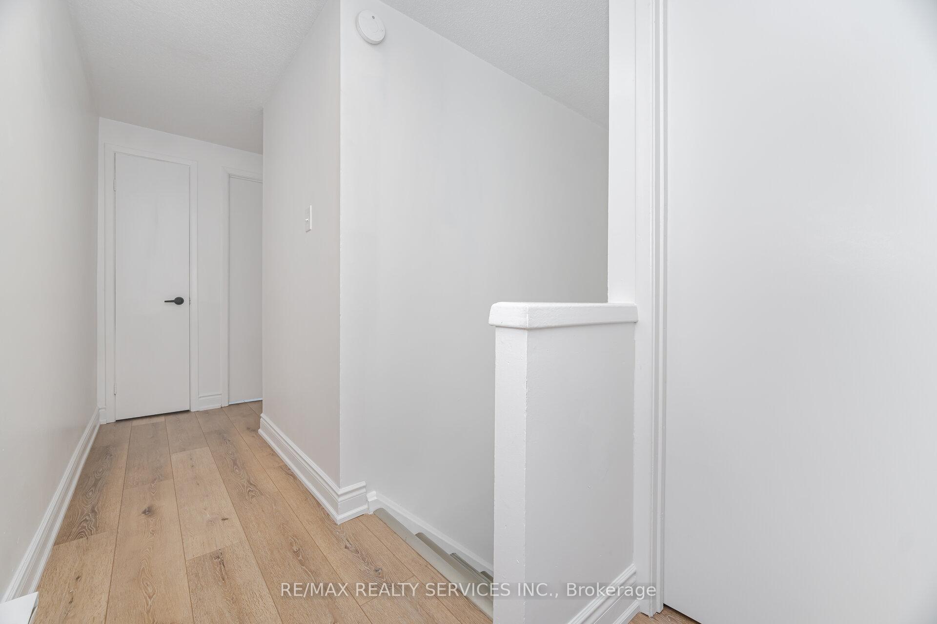 Photo 20 of 20 Greenhills Square, Brampton, Northgate — HOMEH