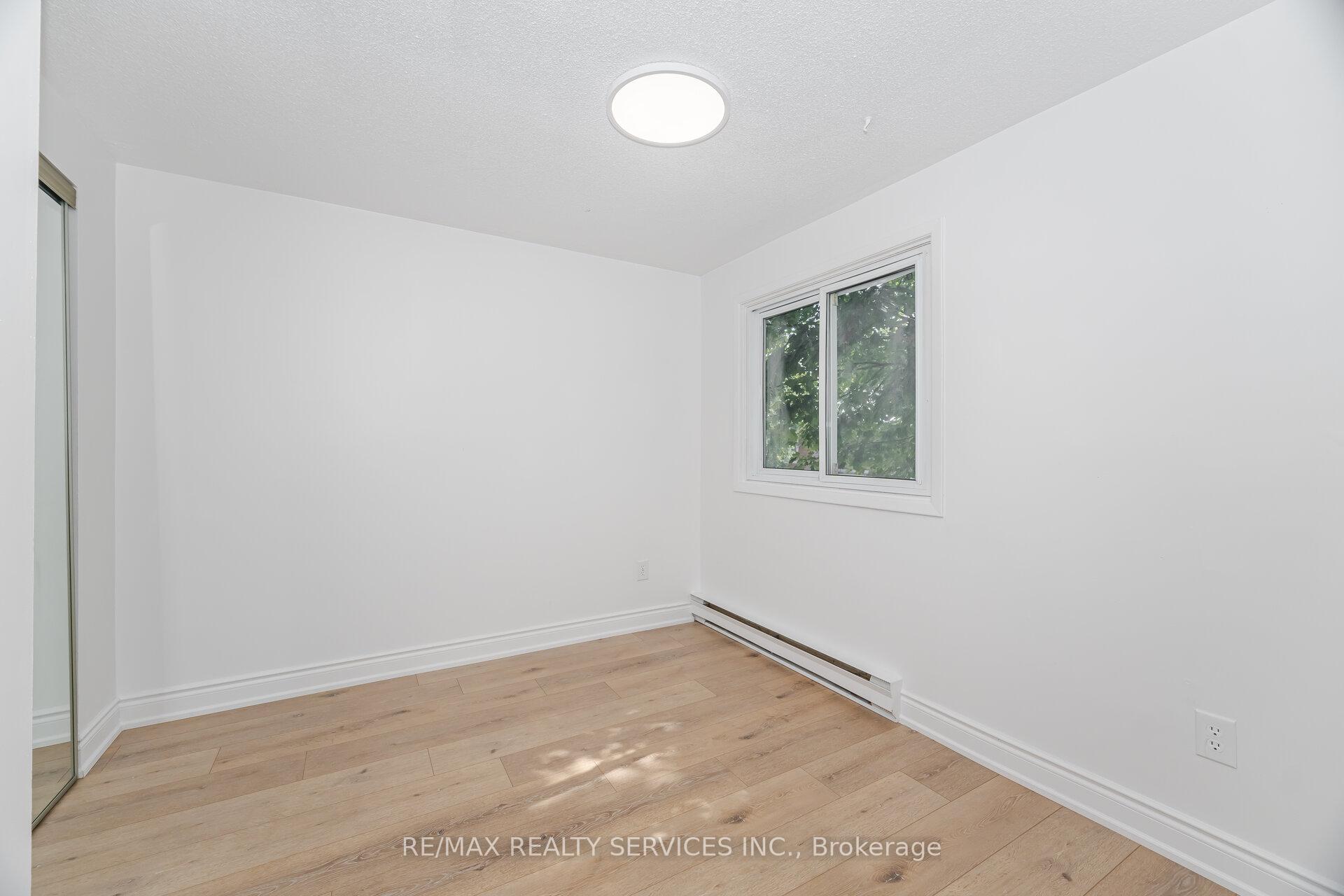 Photo 27 of 20 Greenhills Square, Brampton, Northgate — HOMEH