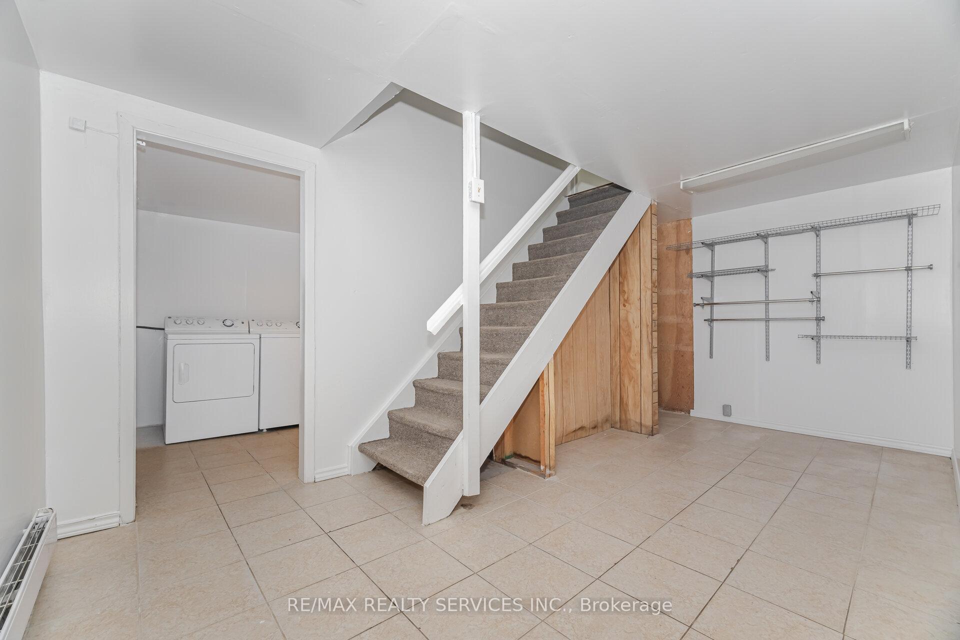 Photo 32 of 20 Greenhills Square, Brampton, Northgate — HOMEH