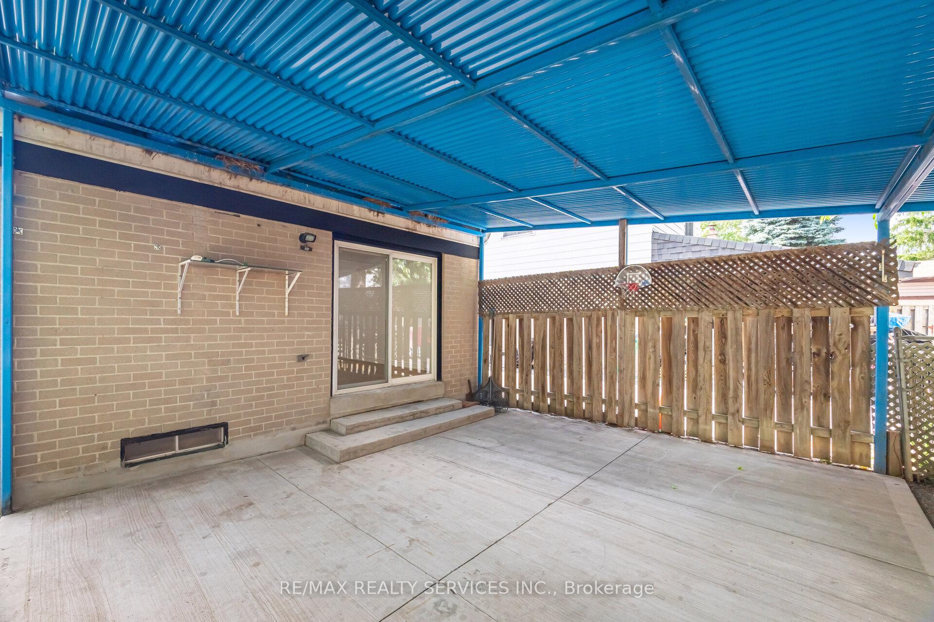 Photo 40 of 20 Greenhills Square, Brampton, Northgate — HOMEH