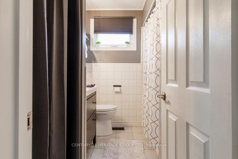 Photo 14 of 273 Montmorency Drive, Hamilton, Red Hill — HOMEH