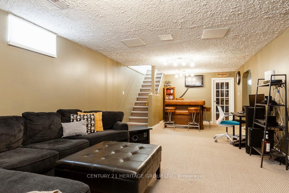 Photo 33 of 273 Montmorency Drive, Hamilton, Red Hill — HOMEH