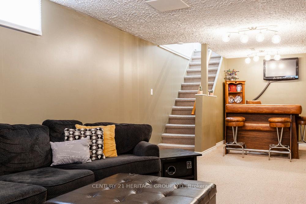 Photo 34 of 273 Montmorency Drive, Hamilton, Red Hill — HOMEH
