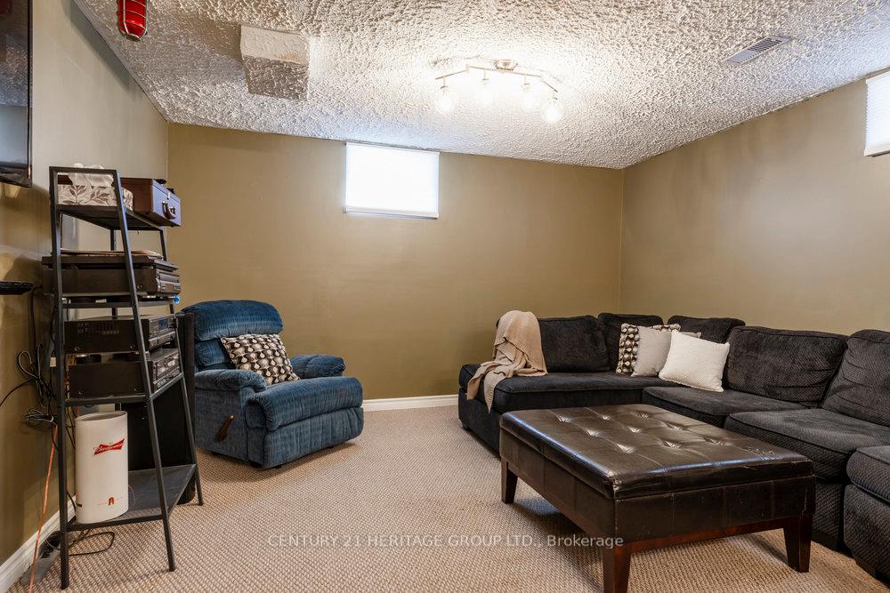Photo 45 of 273 Montmorency Drive, Hamilton, Red Hill — HOMEH