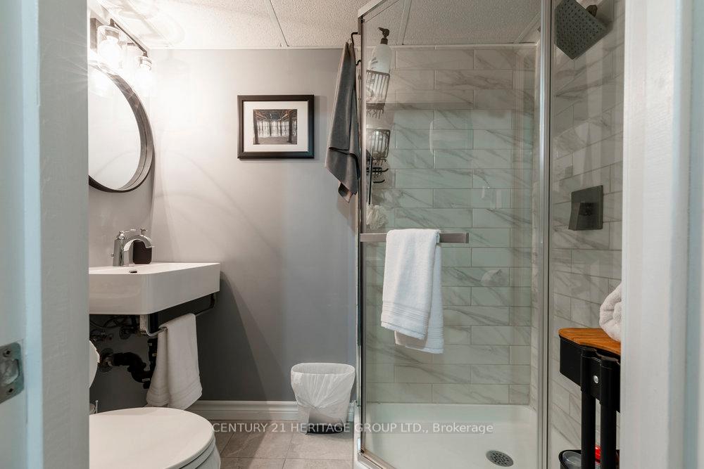 Photo 40 of 273 Montmorency Drive, Hamilton, Red Hill — HOMEH