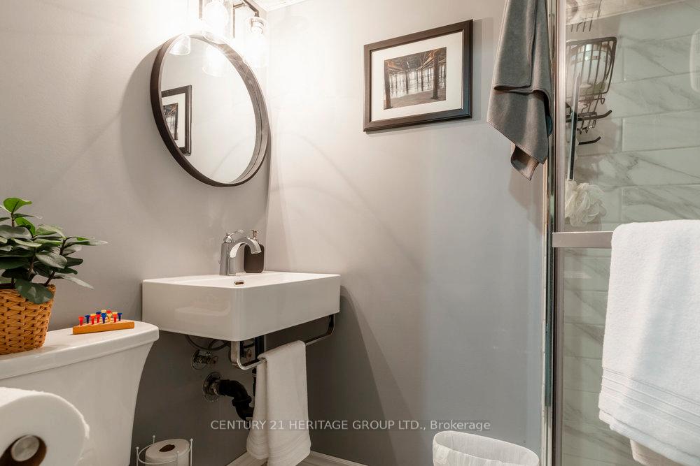 Photo 44 of 273 Montmorency Drive, Hamilton, Red Hill — HOMEH
