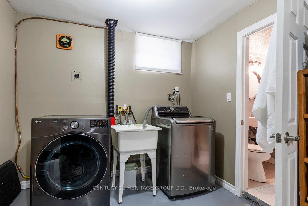 Photo 43 of 273 Montmorency Drive, Hamilton, Red Hill — HOMEH