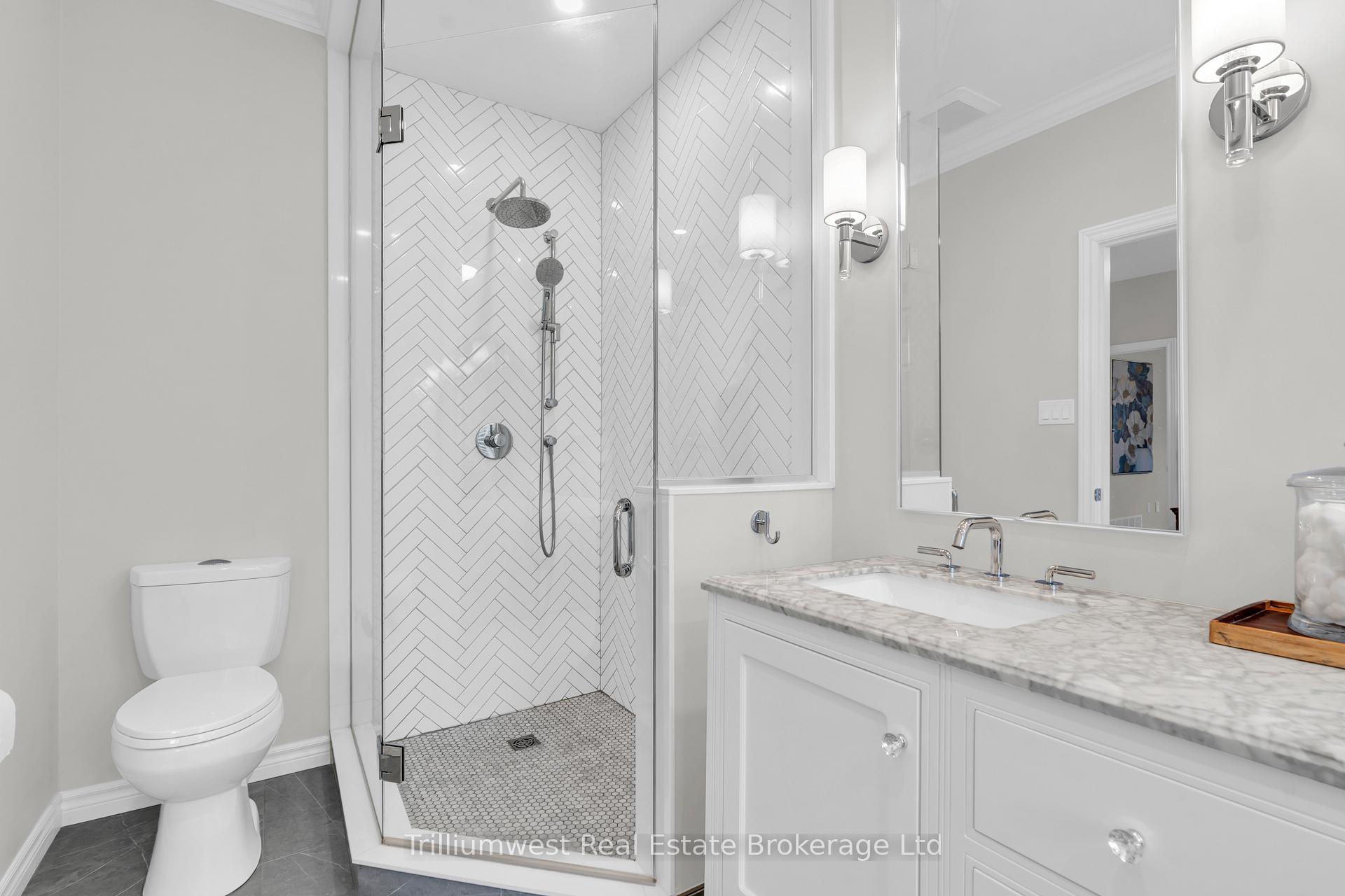Photo 21 of 302 Farley Drive, Guelph, Pineridge/Westminster Woods — HOMEH