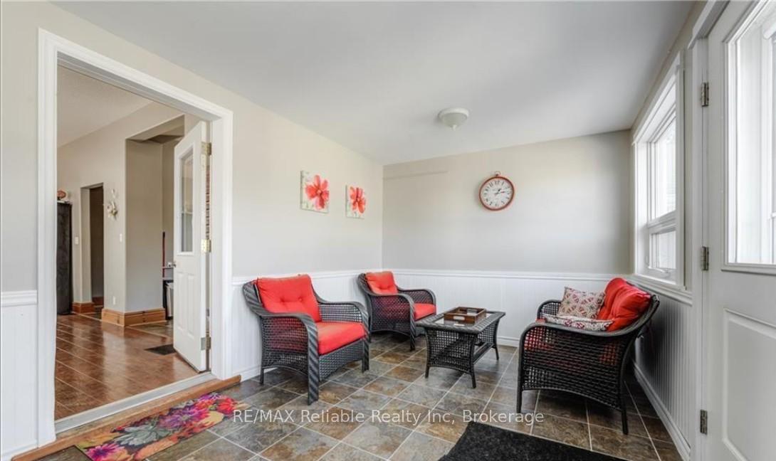 Photo 18 of 38 James Street, Huron East, Seaforth — HOMEH