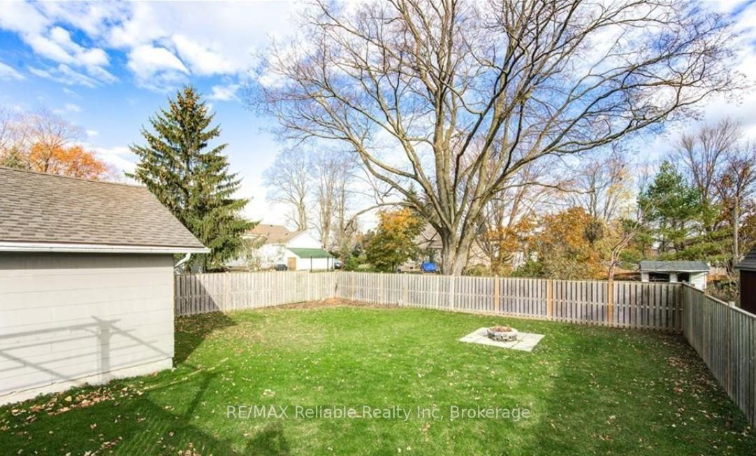 Photo 15 of 38 James Street, Huron East, Seaforth — HOMEH
