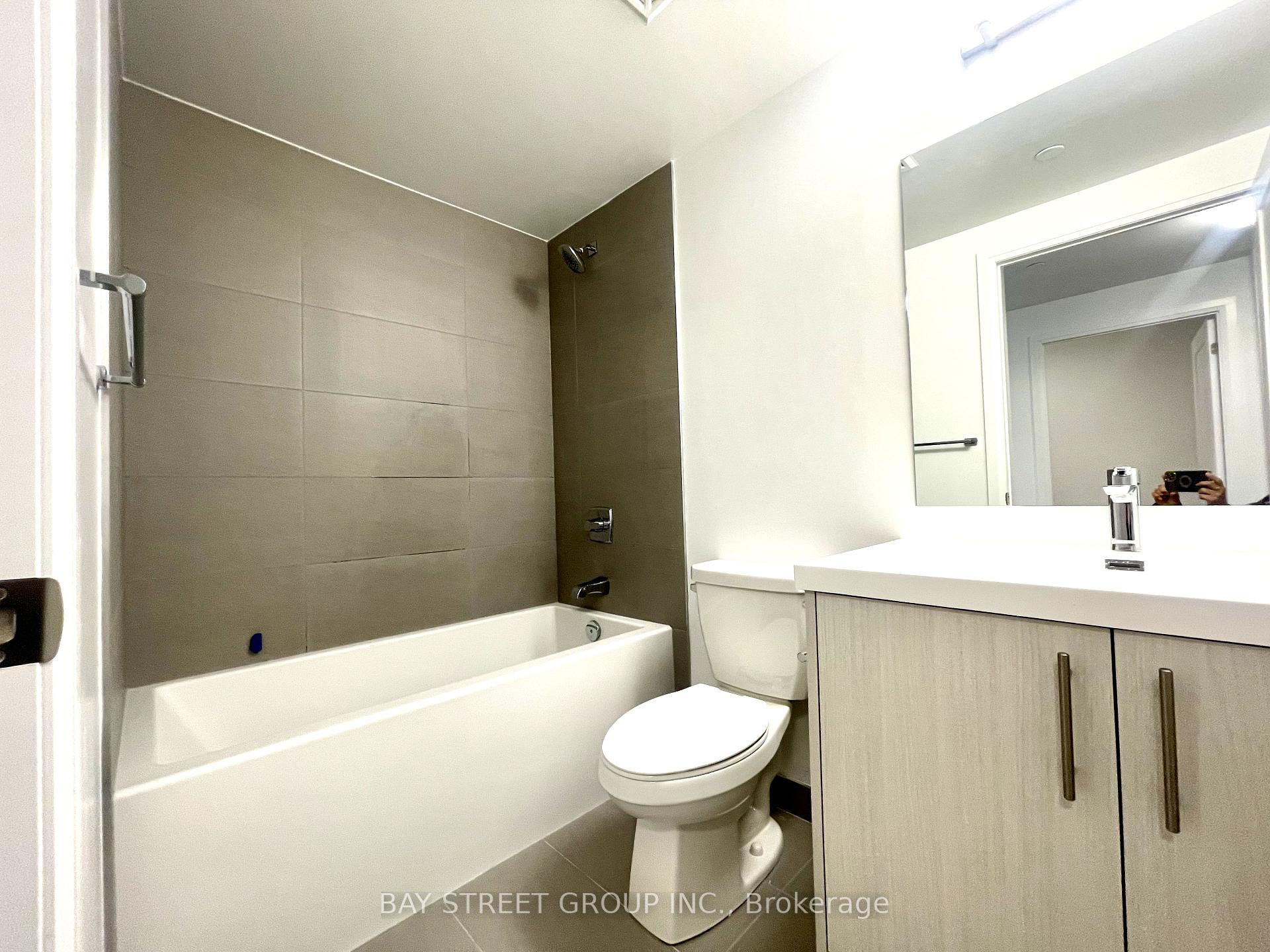 Photo 39 of Unit 2406, 286 Main Street, Toronto, East End-Danforth — HOMEH