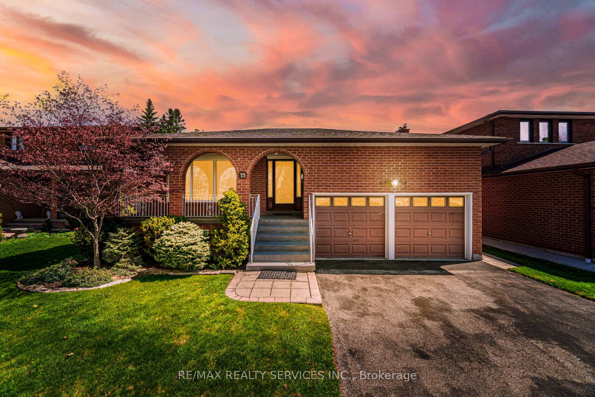 Photo 1 of 75 Curtis Drive, Brampton, Brampton South — HOMEH