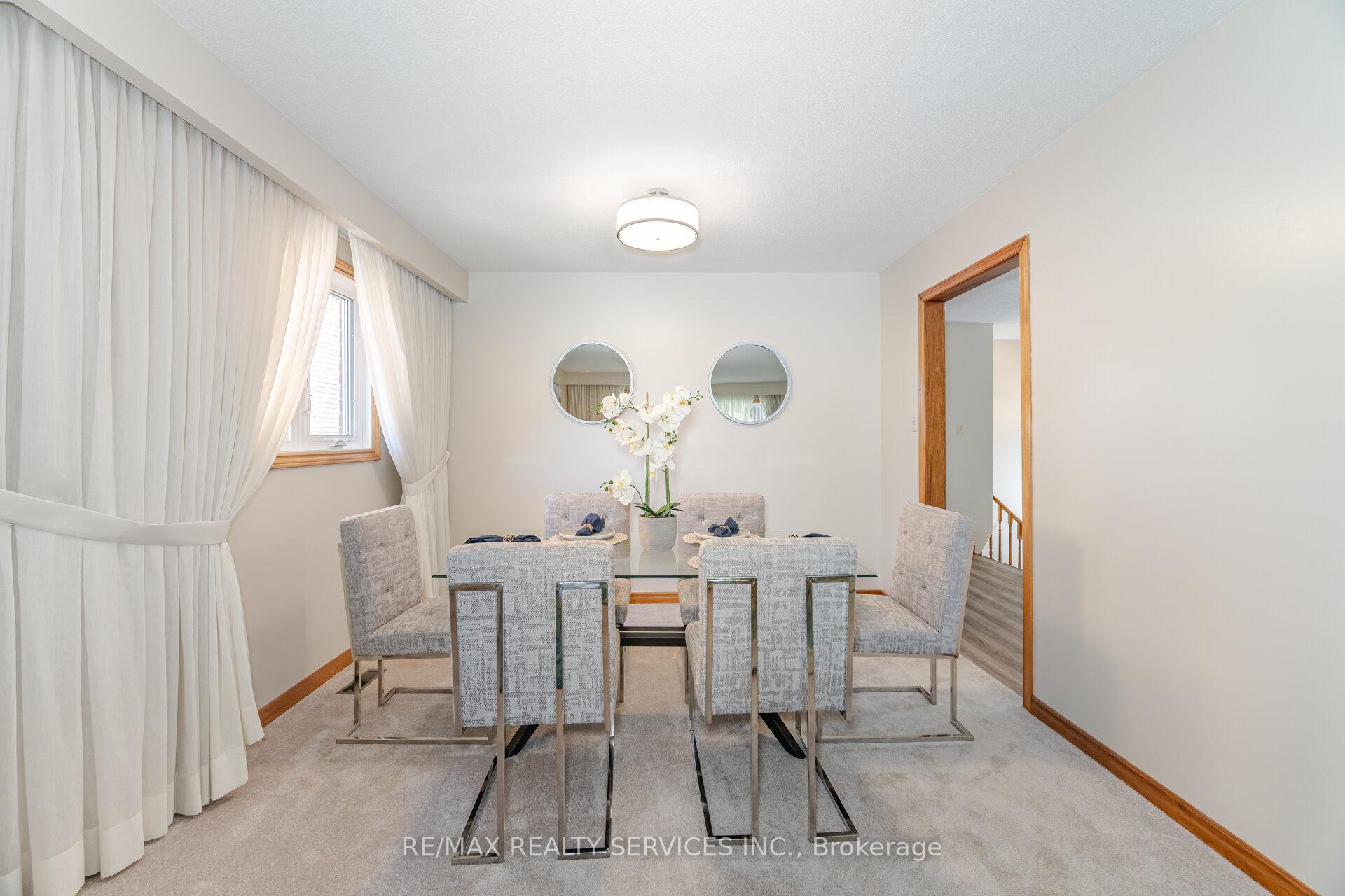 Photo 5 of 75 Curtis Drive, Brampton, Brampton South — HOMEH