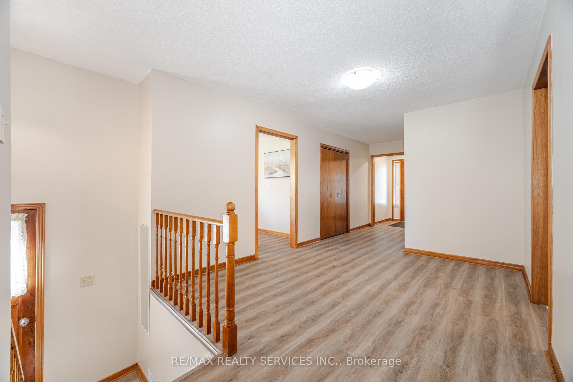 Photo 36 of 75 Curtis Drive, Brampton, Brampton South — HOMEH