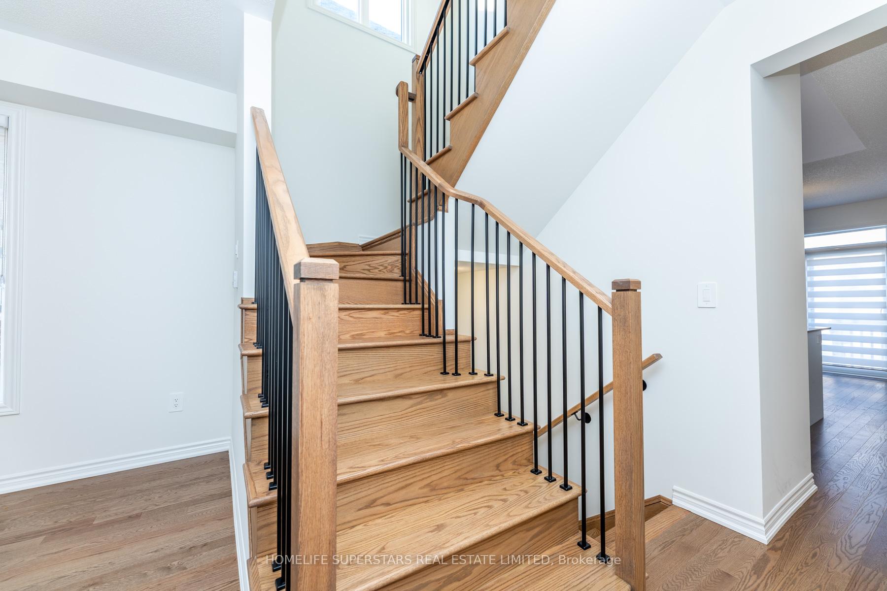 Photo 4 of 1432 Savoline Boulevard, Milton, Rural Milton — HOMEH