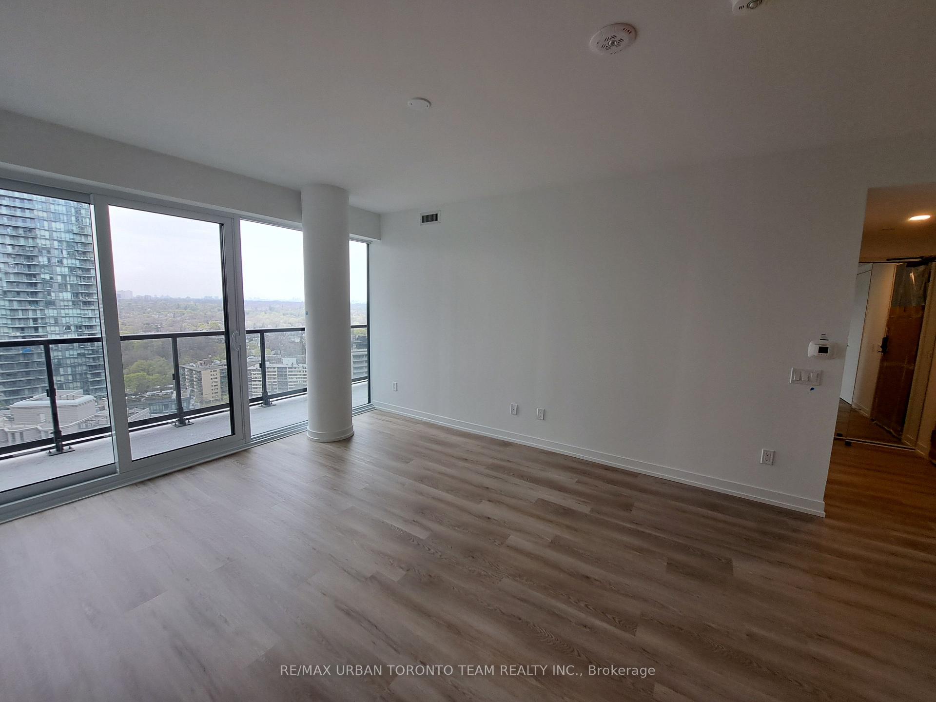 Photo 8 of Unit 2505, 771 Yonge Street, Toronto, The Annex — HOMEH
