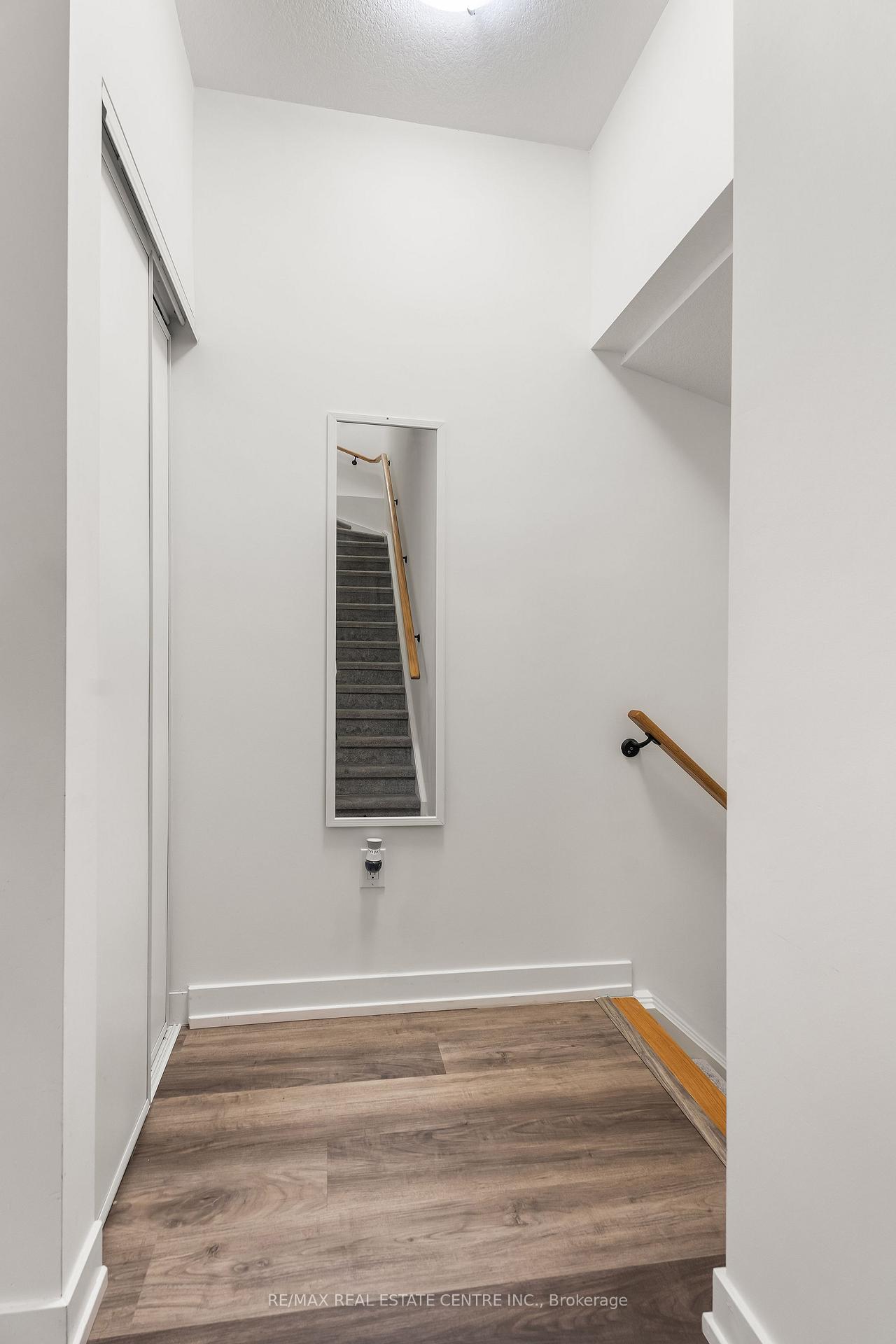 Photo 4 of Unit C12, 10 Palace Street, Kitchener — HOMEH