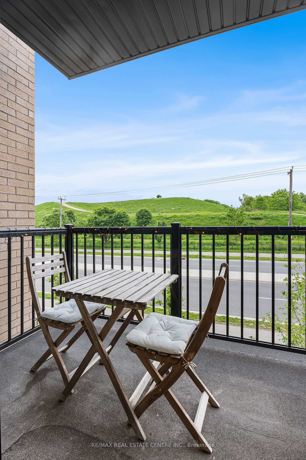 Photo 10 of Unit C12, 10 Palace Street, Kitchener — HOMEH