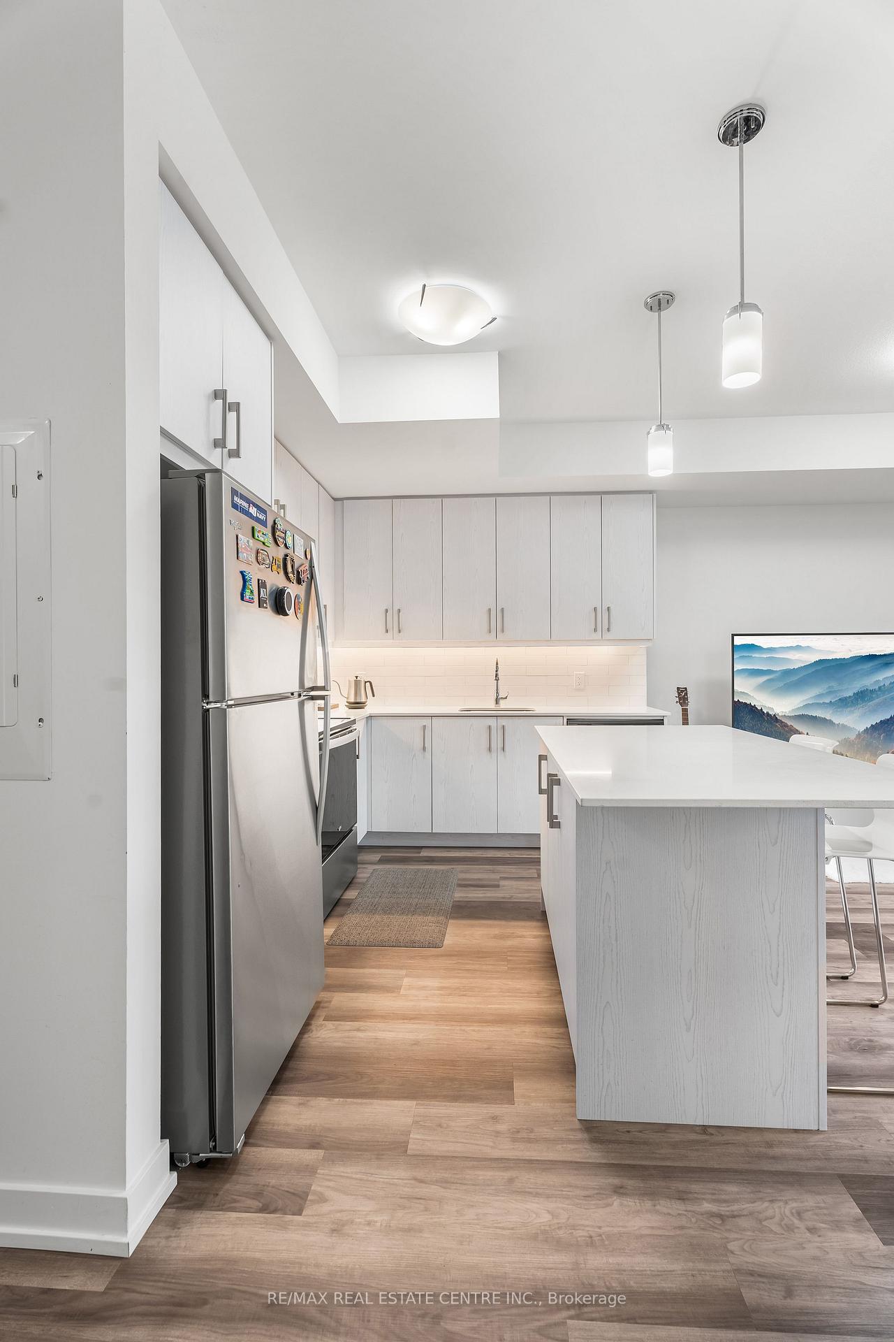 Photo 29 of Unit C12, 10 Palace Street, Kitchener — HOMEH