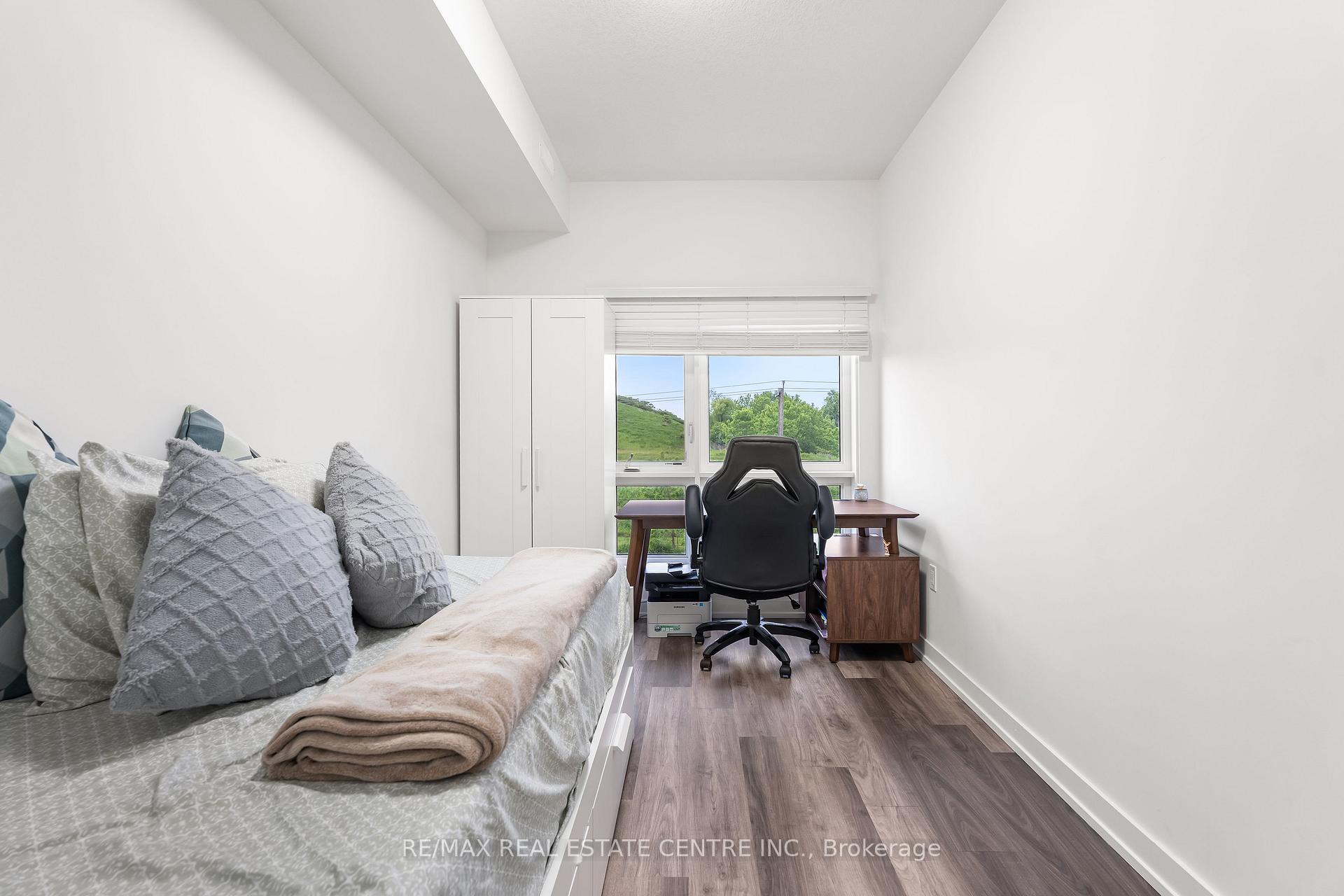 Photo 27 of Unit C12, 10 Palace Street, Kitchener — HOMEH