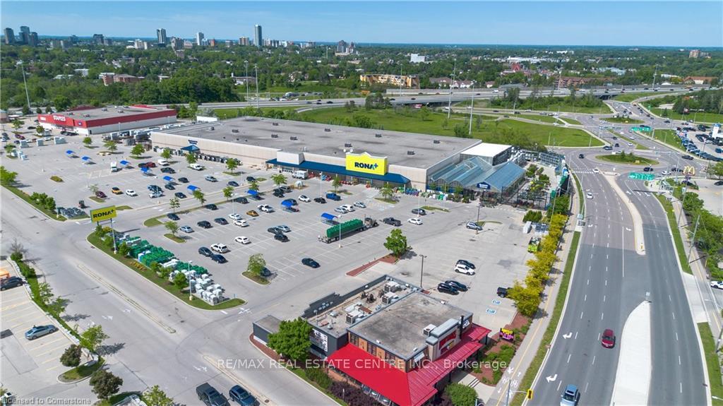Photo 2 of Unit C12, 10 Palace Street, Kitchener — HOMEH
