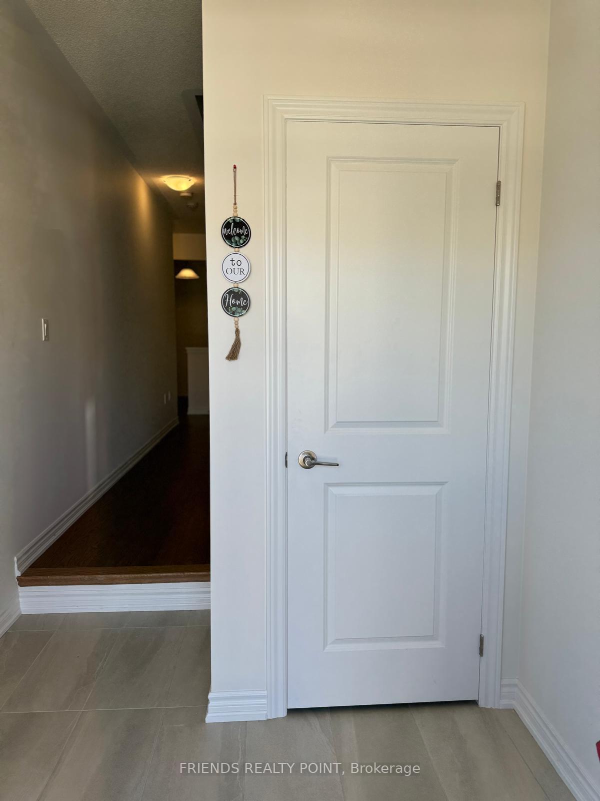 Photo 2 of 70 Gemini Drive, Barrie, Rural Barrie Southeast — HOMEH