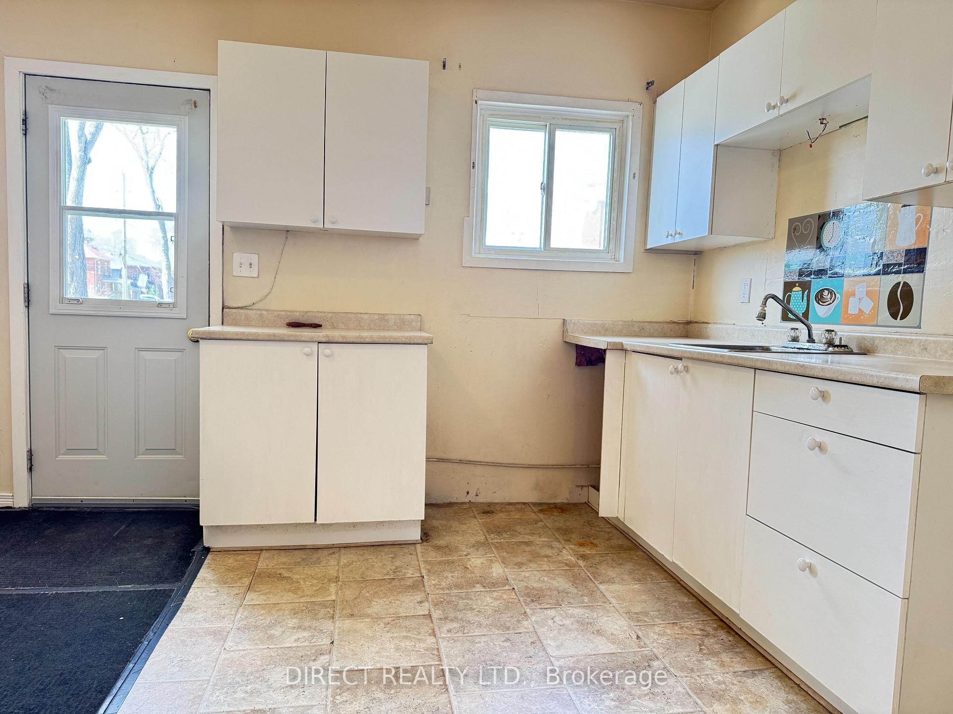 Photo 6 of 62 Pine Street, Belleville — HOMEH