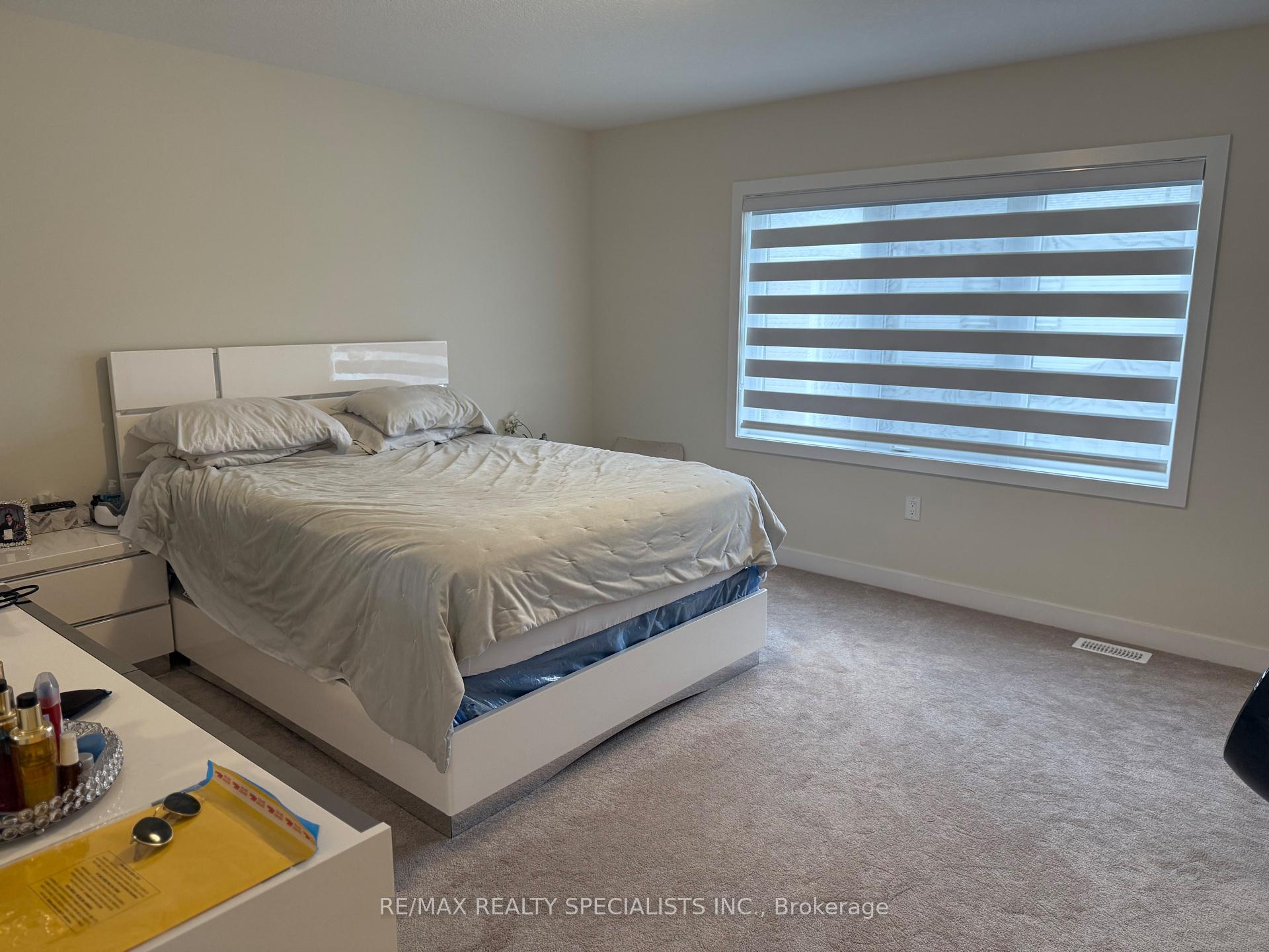 Photo 18 of 84 Lilac Circle, Haldimand — HOMEH