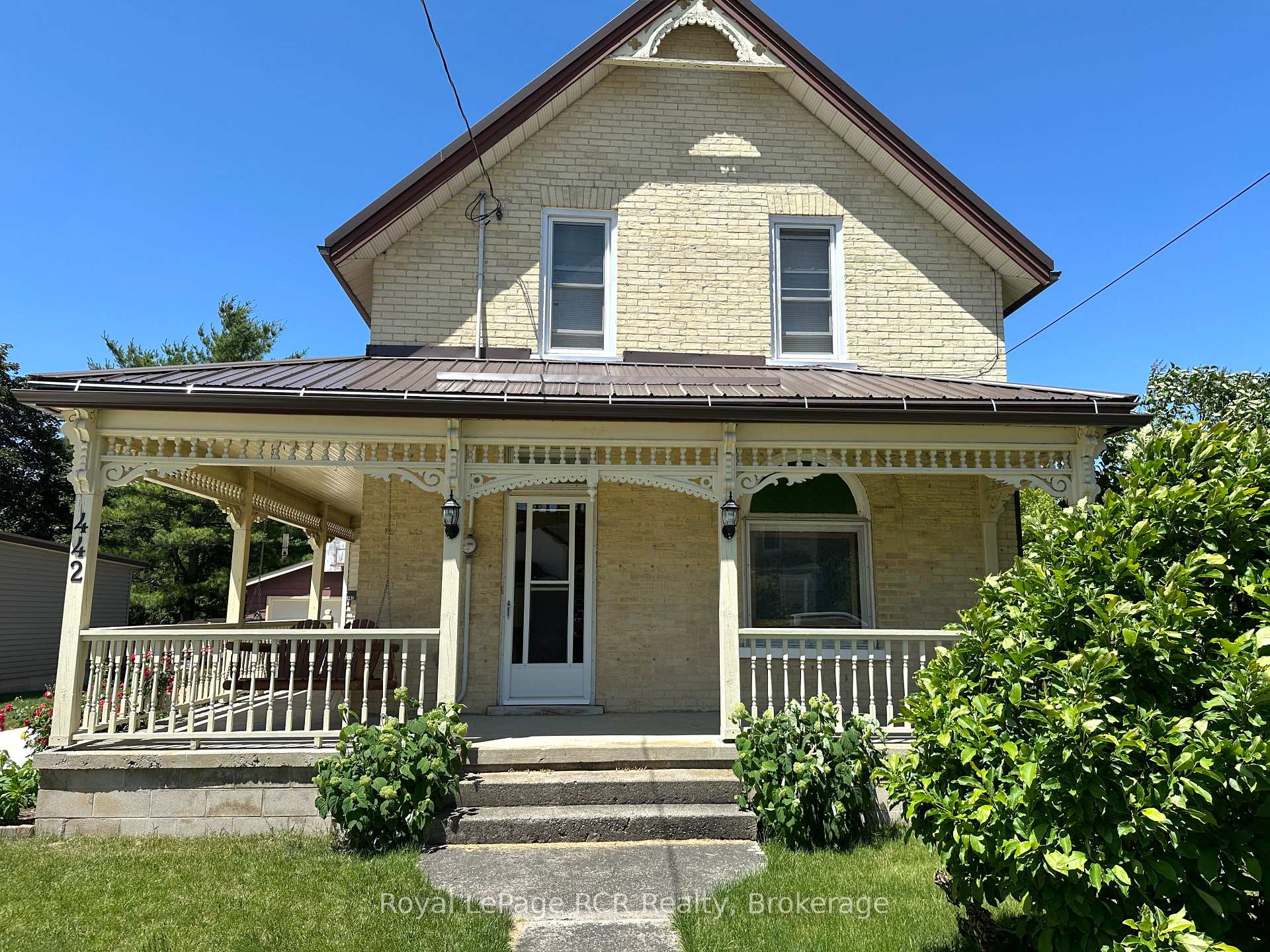 Photo 4 of 442 11th Street, Hanover — HOMEH