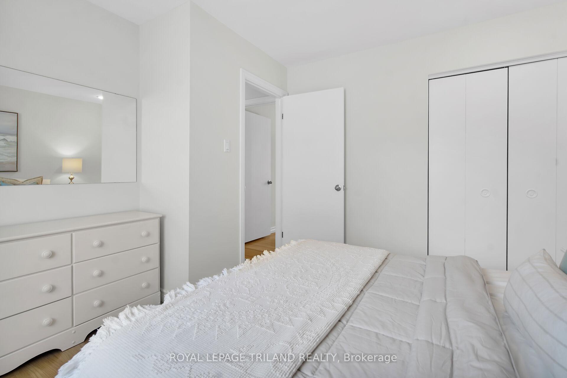 Photo 23 of 905 Fontaine Road, London, North M — HOMEH