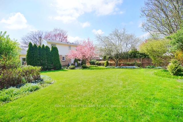 Photo 26 of 905 Fontaine Road, London, North M — HOMEH