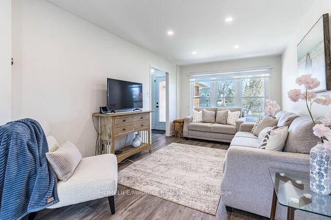 Photo 6 of 95 Havelock Drive, Brampton, Fletcher's Creek South — HOMEH