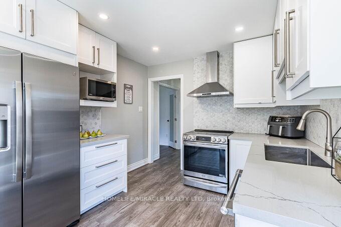 Photo 14 of 95 Havelock Drive, Brampton, Fletcher's Creek South — HOMEH