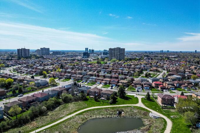 Photo 36 of 95 Havelock Drive, Brampton, Fletcher's Creek South — HOMEH