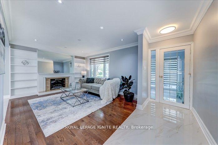 Photo 6 of 1931 Glendale Drive, Pickering, Liverpool — HOMEH
