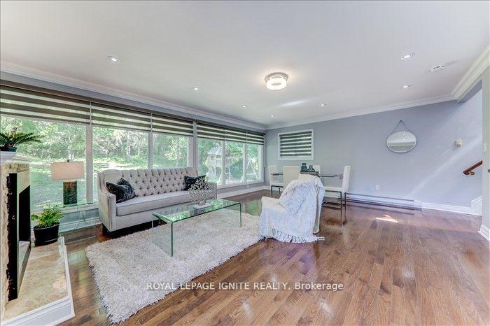 Photo 12 of 1931 Glendale Drive, Pickering, Liverpool — HOMEH