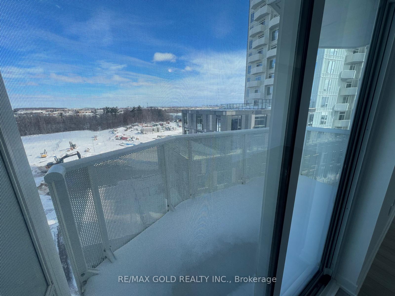 Photo 3 of Unit 728, 498 Caldari Road, Vaughan, Concord — HOMEH