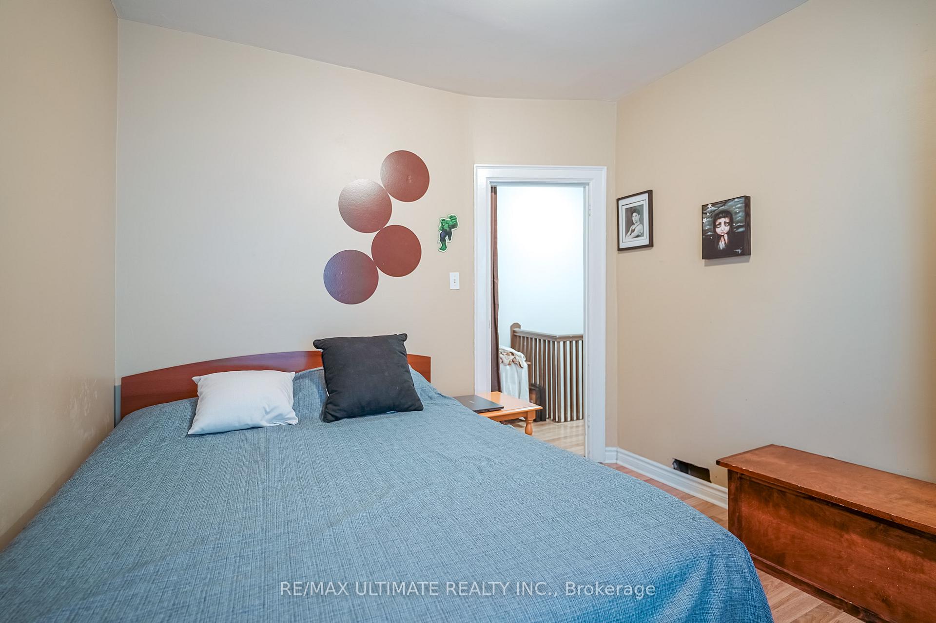 Photo 17 of 492 Strathmore Boulevard, Toronto, Danforth — HOMEH