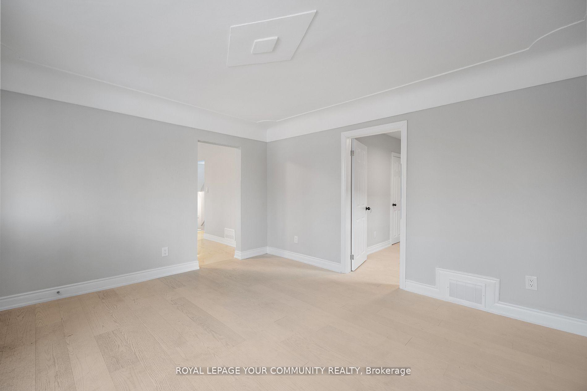 Photo 4 of 1192 Leaside Road, Hamilton, Parkview — HOMEH