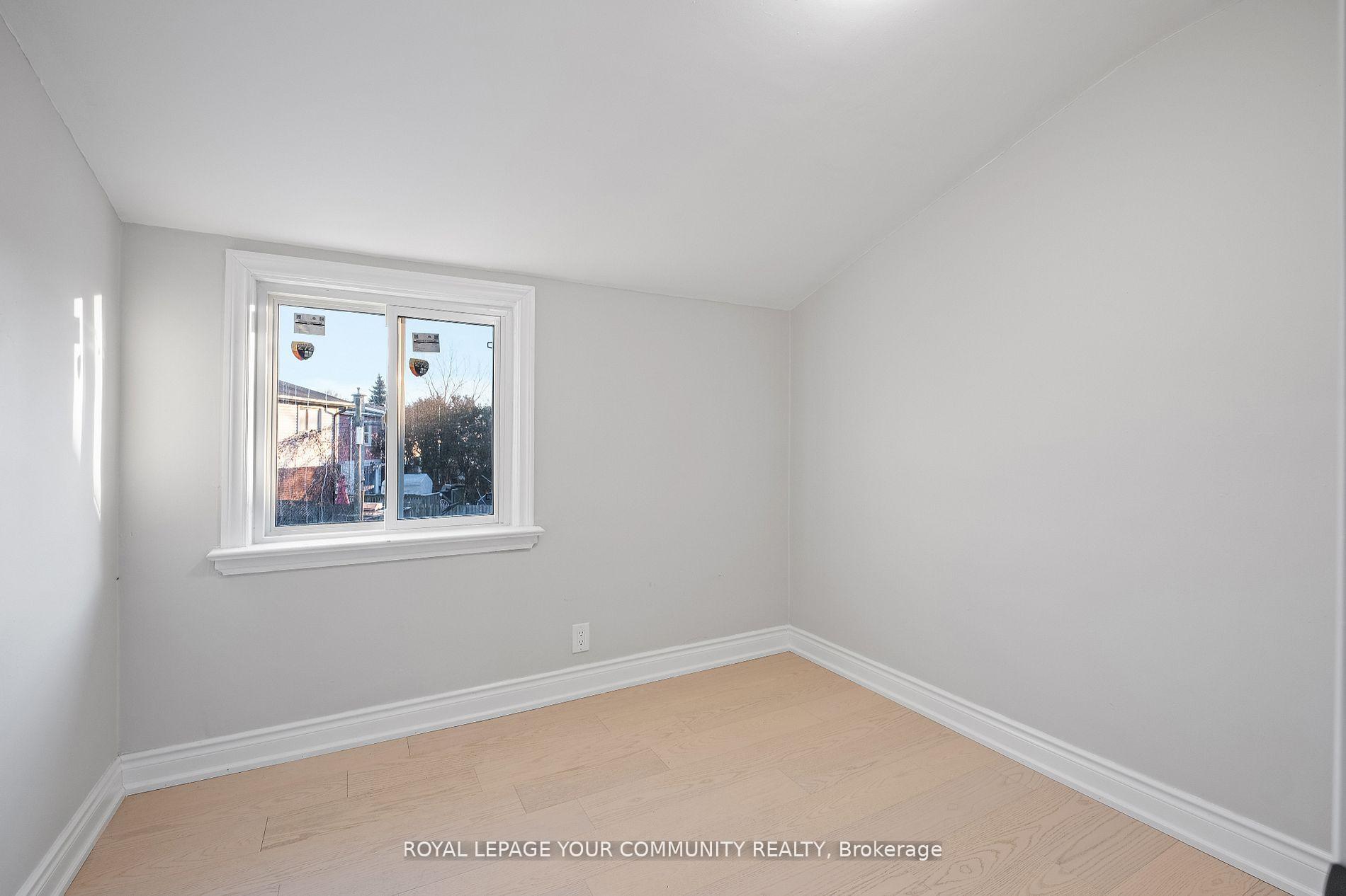 Photo 25 of 1192 Leaside Road, Hamilton, Parkview — HOMEH